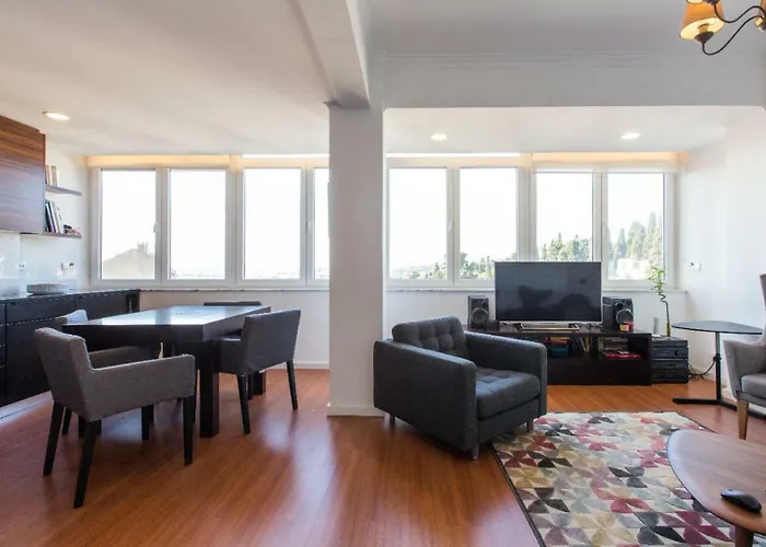 Cozy Place In 23 Privatunterkunft