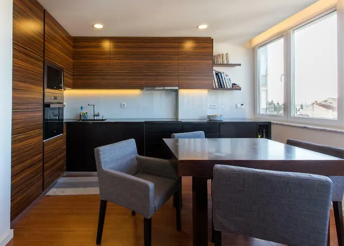 Cozy Place In 23 Privatunterkunft