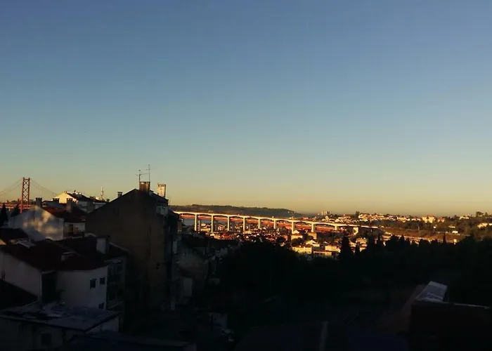 Cozy Place In 23 Lissabon