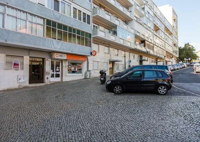 Cozy Place In 23 Privatunterkunft